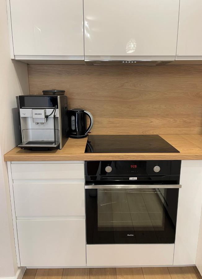 Al-Dom Apartament Ogrodowa Bocianie Gniazdo Z Garazem Kolobrzeg Bagian luar foto